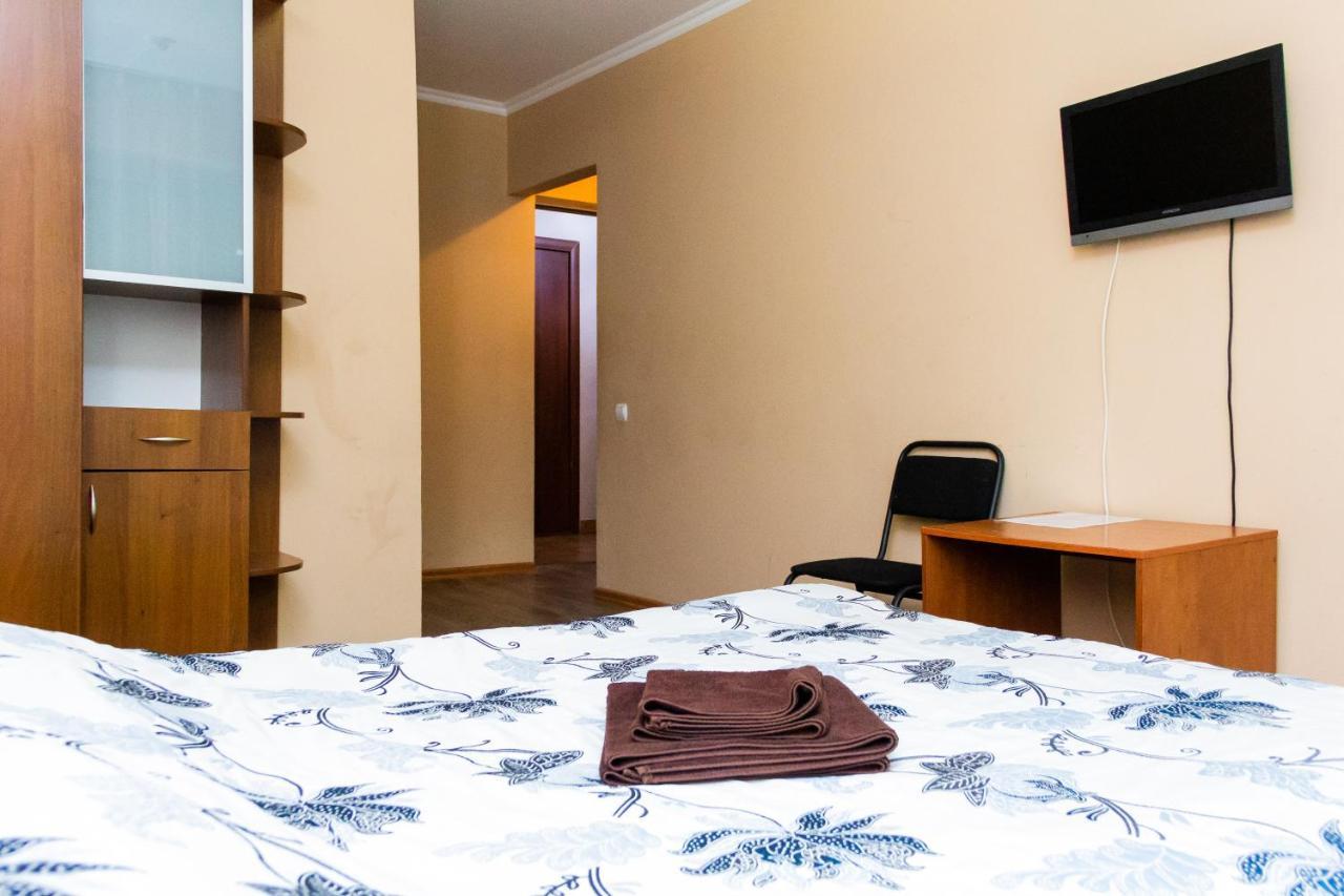 Hotel Tahar Almaty Eksteriør bilde