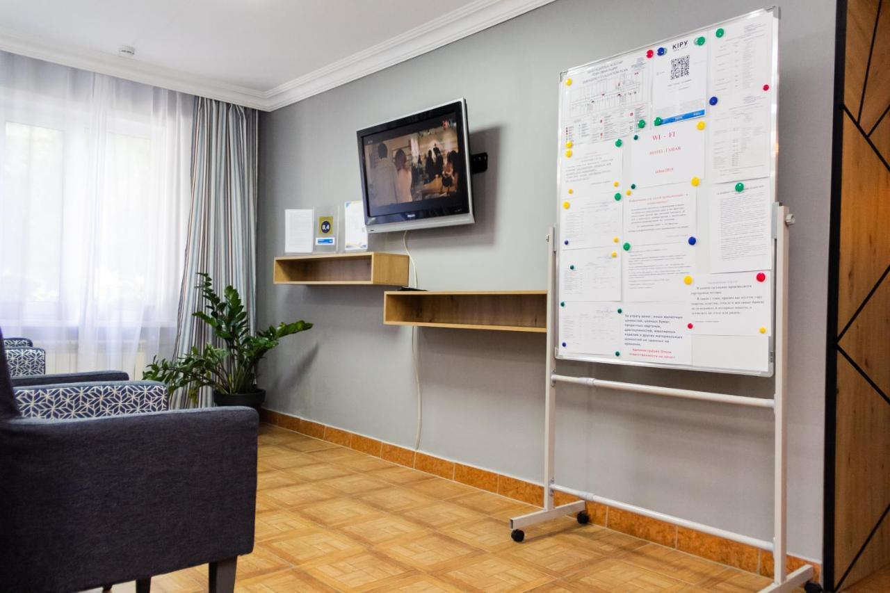 Hotel Tahar Almaty Eksteriør bilde
