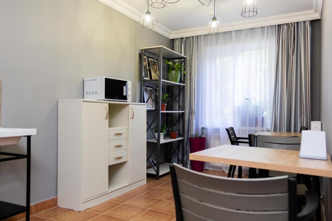 Hotel Tahar Almaty Eksteriør bilde