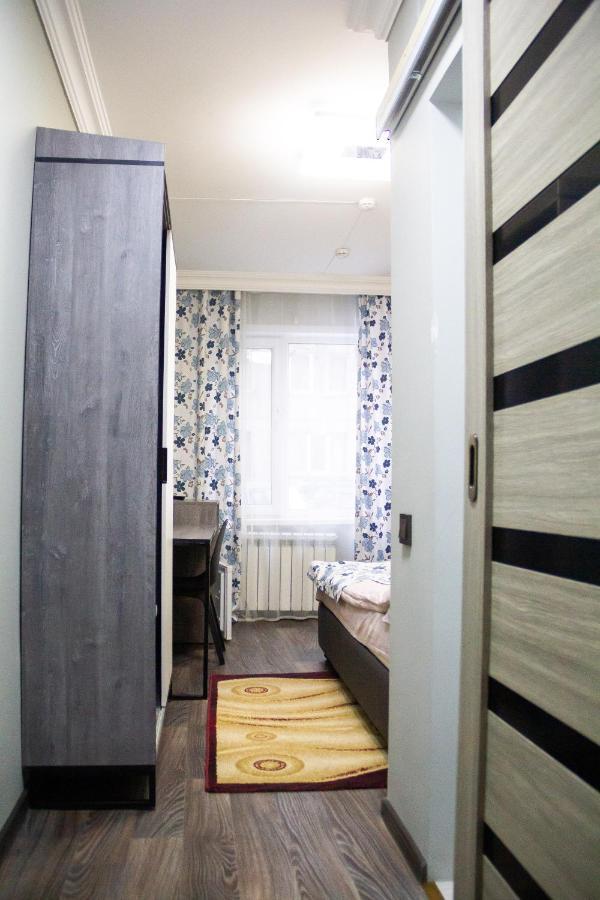 Hotel Tahar Almaty Eksteriør bilde