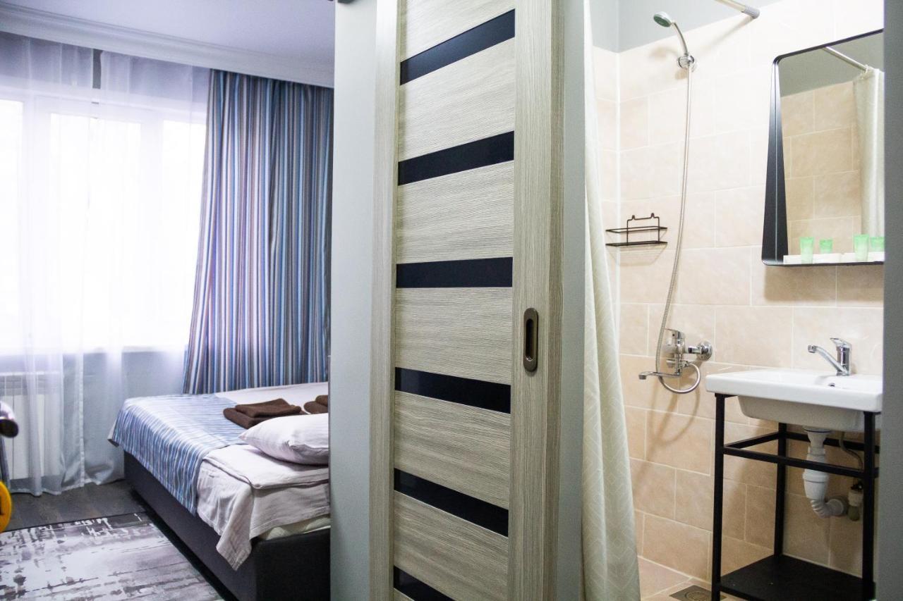 Hotel Tahar Almaty Eksteriør bilde