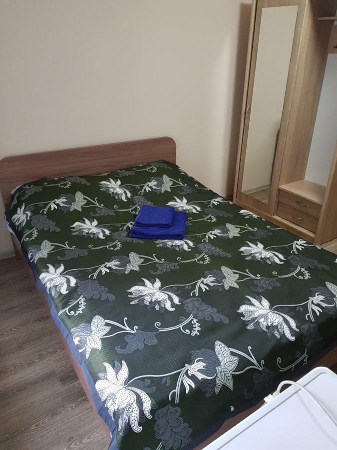 Hotel Tahar Almaty Eksteriør bilde